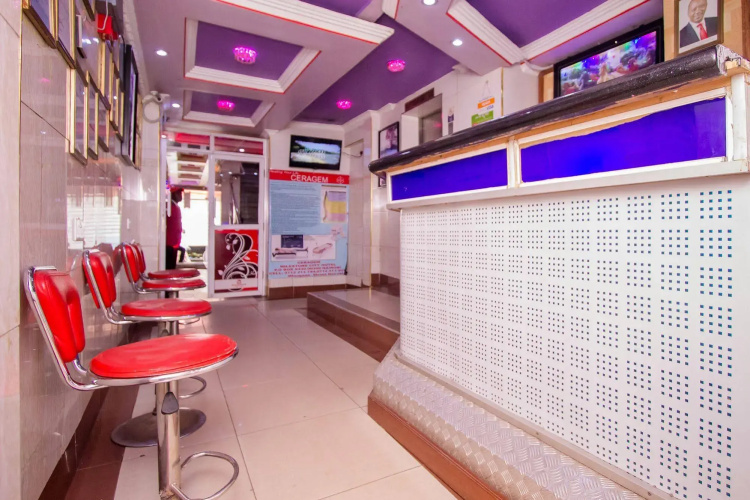 Milestone City Hotel.