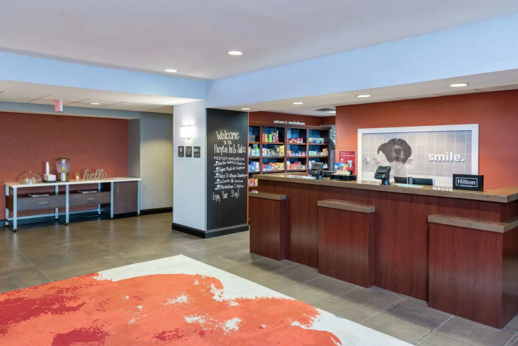 Hampton Inn & Suites Marshalltown