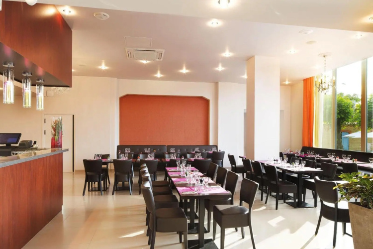 Executive Hotel photo 14