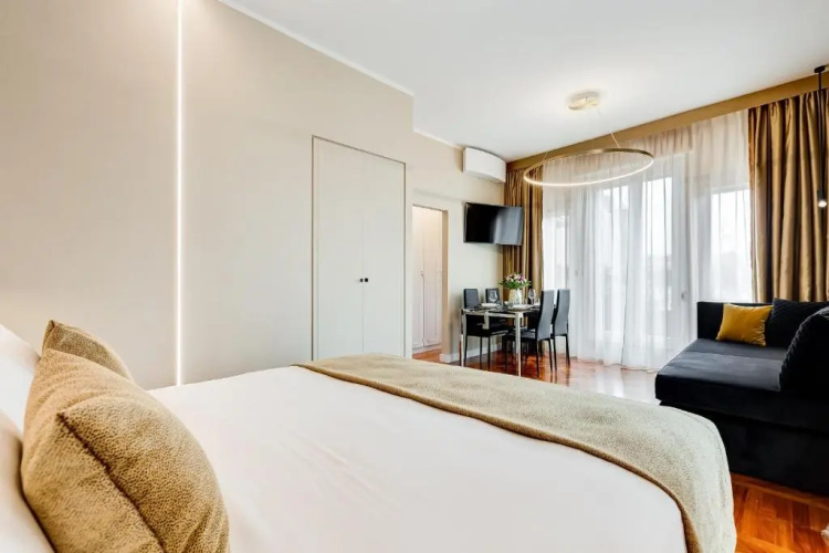 Frattina Luxury Flats