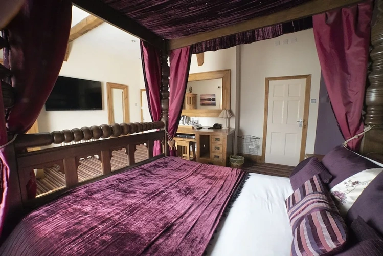 Deluxe Single room