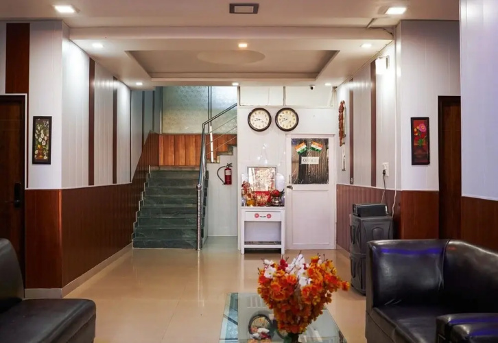 The Pine Oak Resort