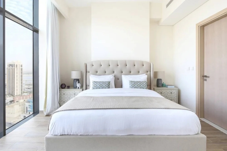 Superior + Luxurious 2BR - Sleeping 7!