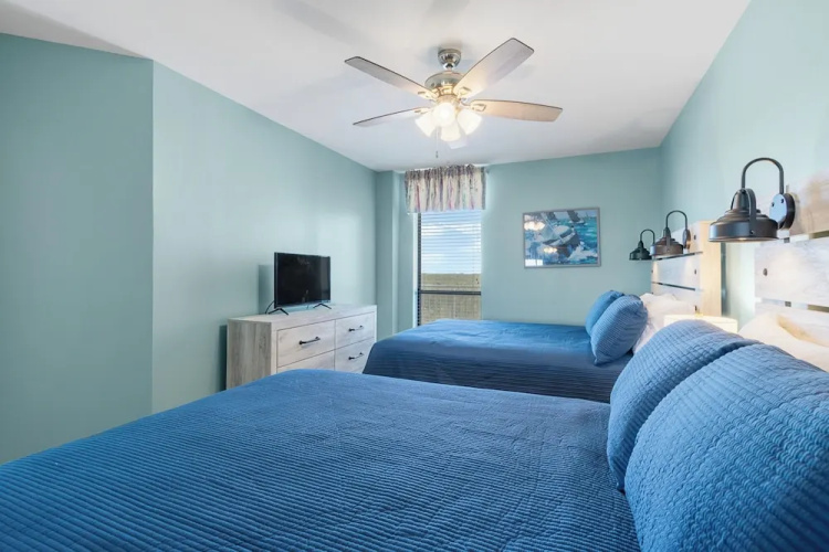 Windward Pointe 803