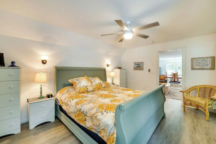 Kitty Hawk Vacation Rental w/ Pool & Hot Tub