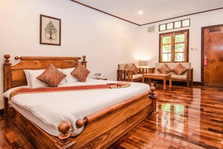 Deluxe Double Basement room with balcony