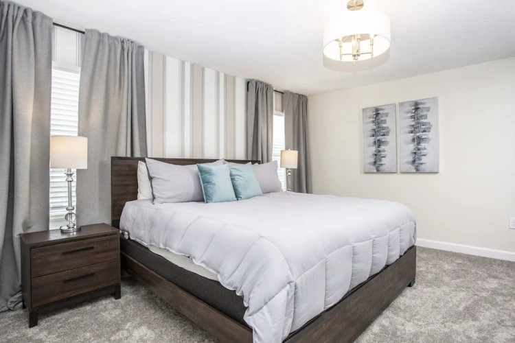 4 Bedrooms Standard room