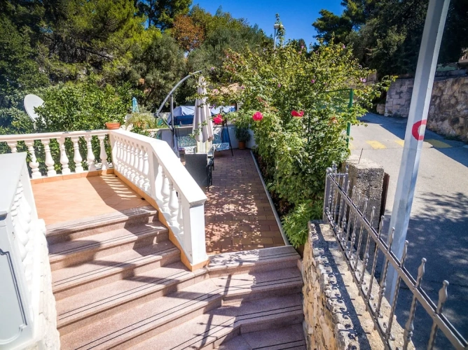 2 Bedrooms Apartment with balcony