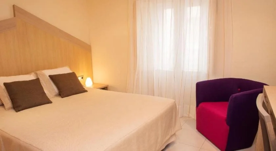 Capri Hotel