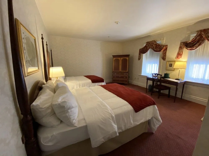 General Morgan Inn