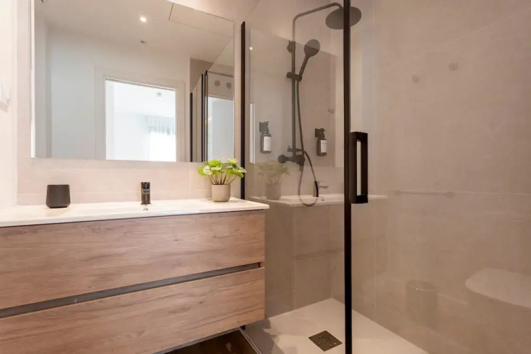 Bright 2BD Apartment in Madrid Zabaleta IV
