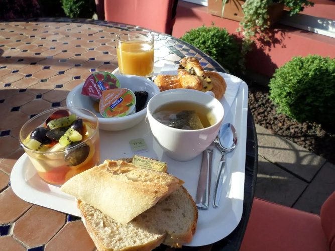 Logis Hôtel Atrium