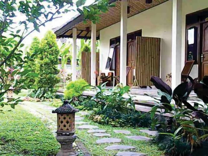 Standard Double room with garden view