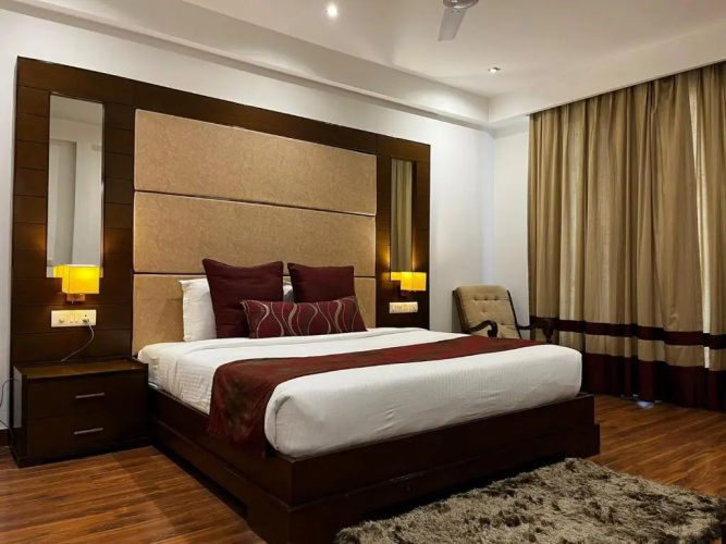 Yuhi Suites