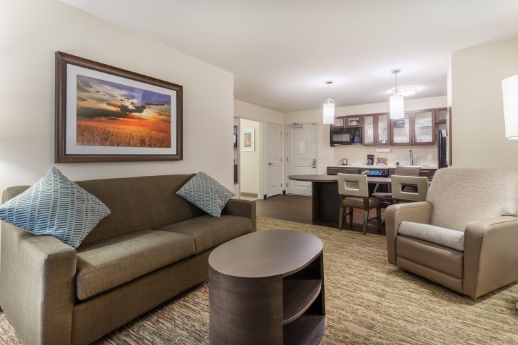 1 Bedroom Double Suite