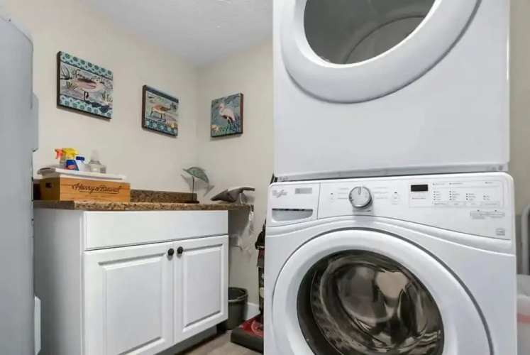 Oceanfront Pool Beach Gear Tennis Smart TVs