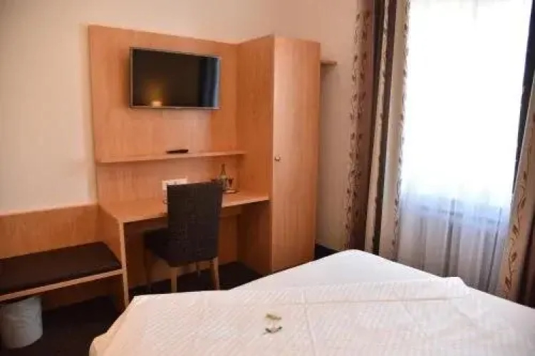 Hotel Garni Goldener Hirsch