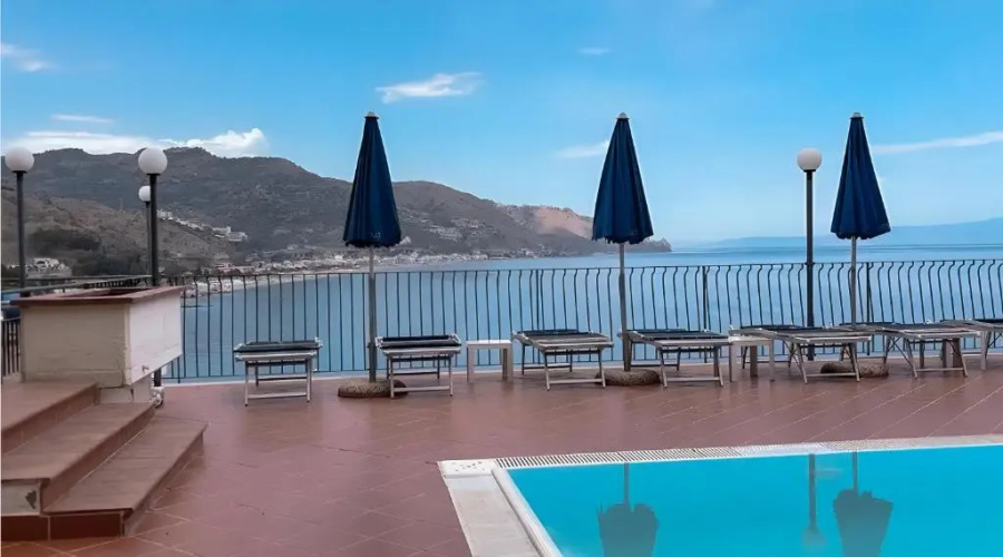 Hotiday Taormina Mare