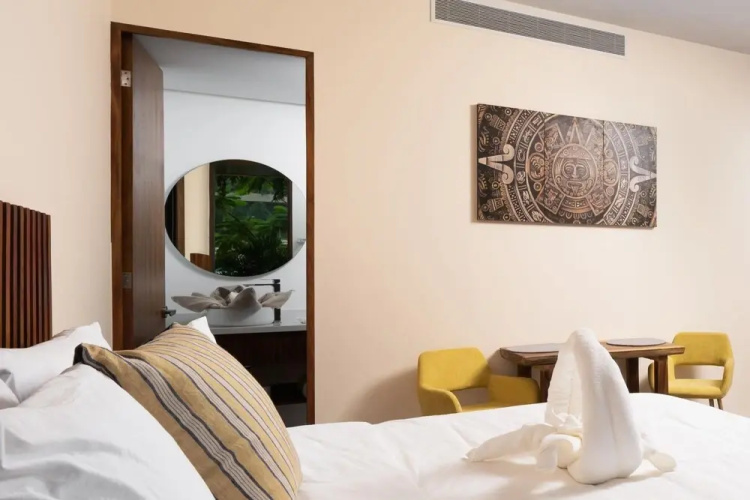 Tranquility Inside City Adventures Outside Discover Both Right Here at Mistiq
