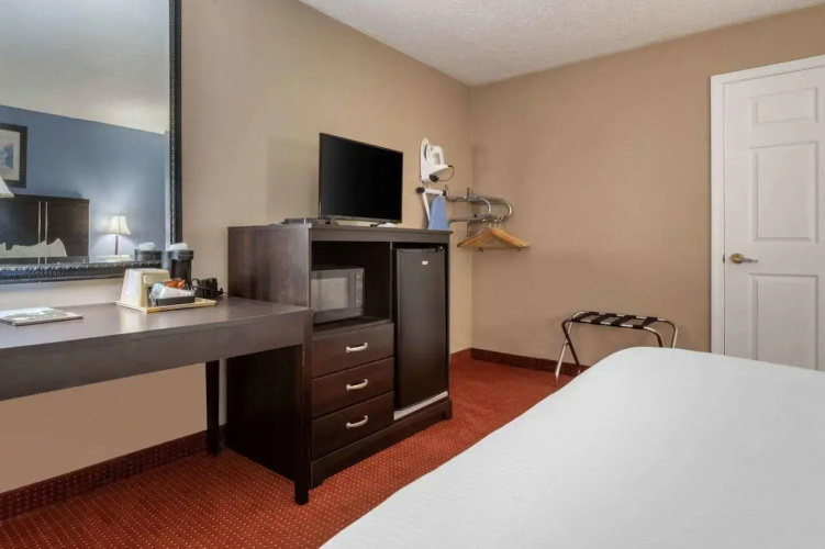 Rodeway Inn