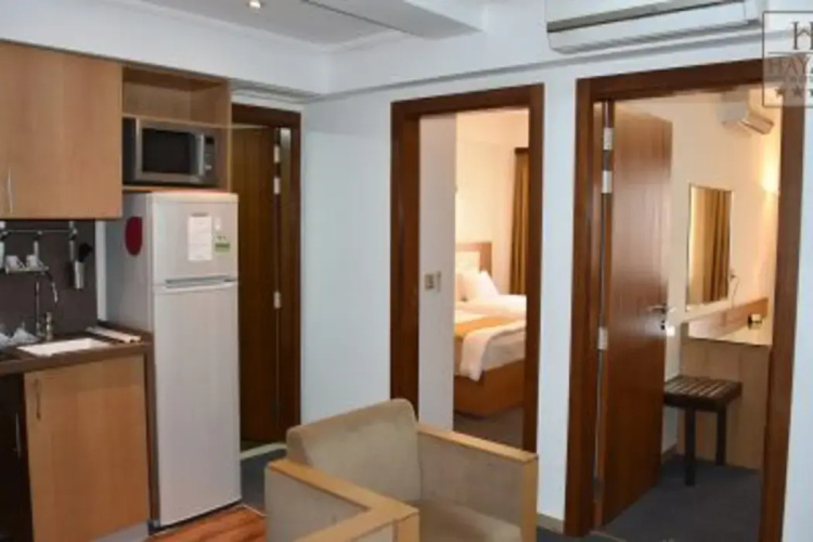 Hayali Suites Hotel