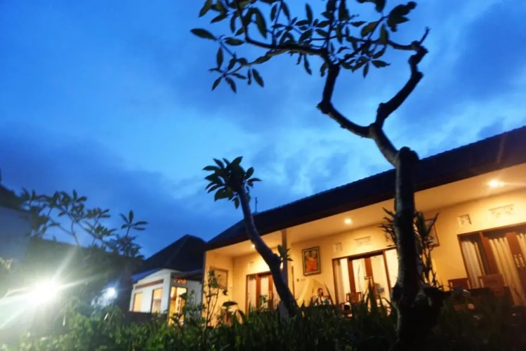 Deluxe room with balcony and with view