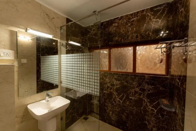 Rubab Guest House