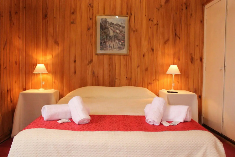 Quimelen Lodge