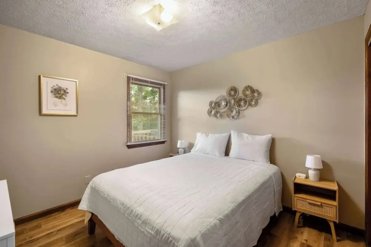 The Family Nook Home for 8
