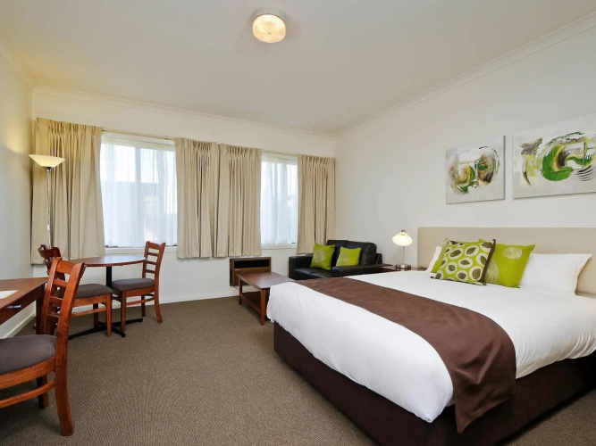 The Reserve Hotel