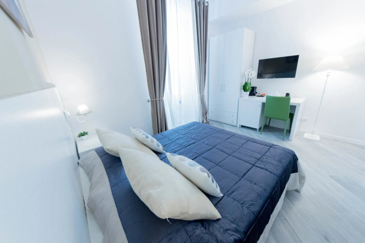 Vantaggio Suites