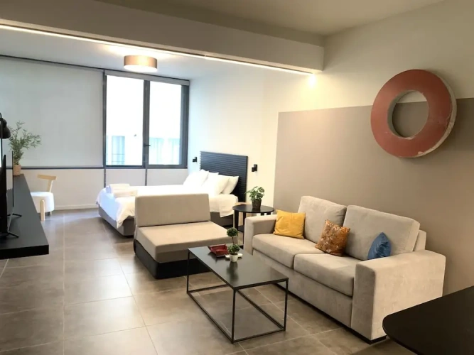Deluxe Quadruple room