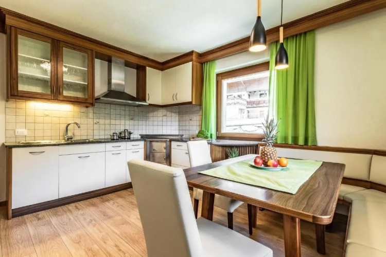 Ciasa MAEL Dolomites Apartments