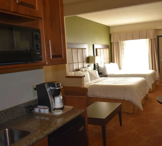 Suite with balcony