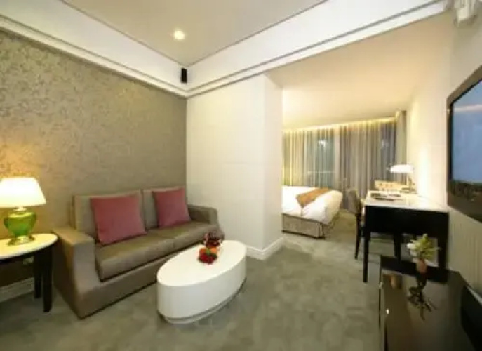 Bentley Park Suites