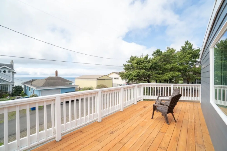 Avery Beach - 4 Br Home