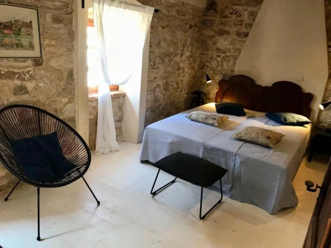 2 Bedrooms Cottage with garden view