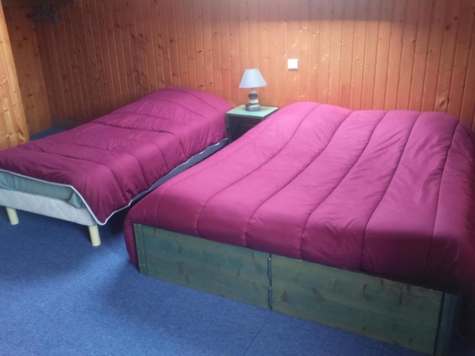 Standard Triple room