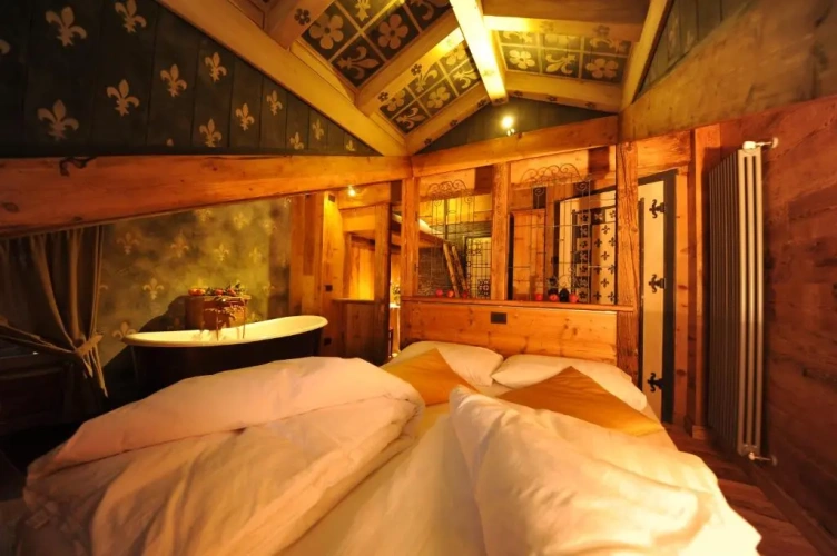 Standard Double room with mountain view