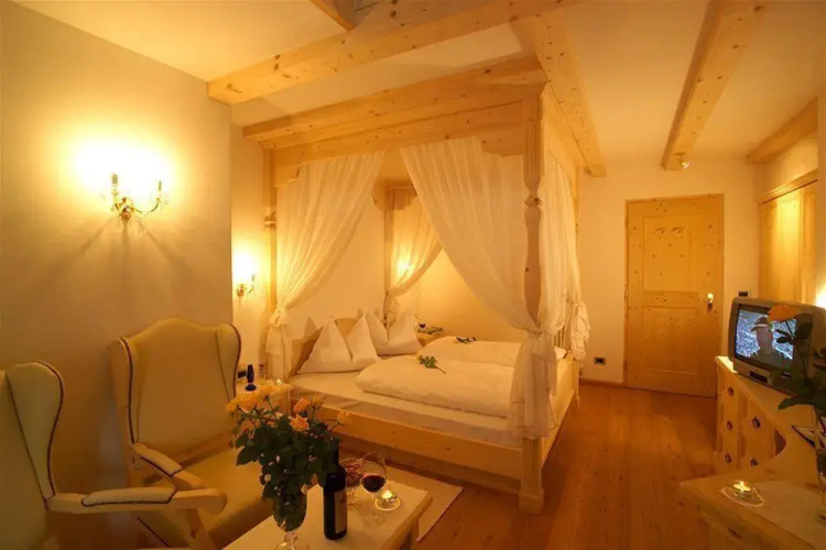 Hotel Antines