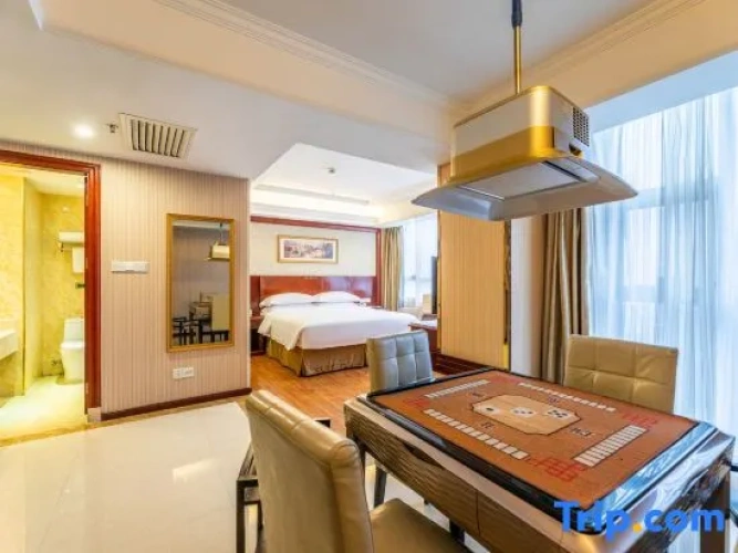 Standard Double Suite