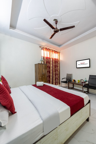 Hotel M.C Residence