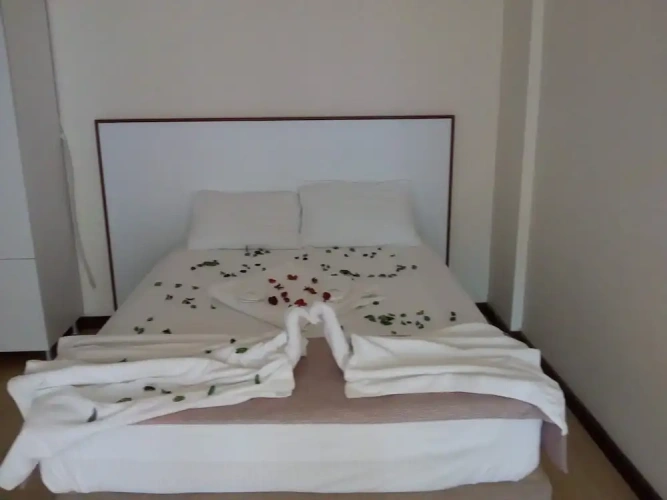 1 Bedroom Apartment with balcony