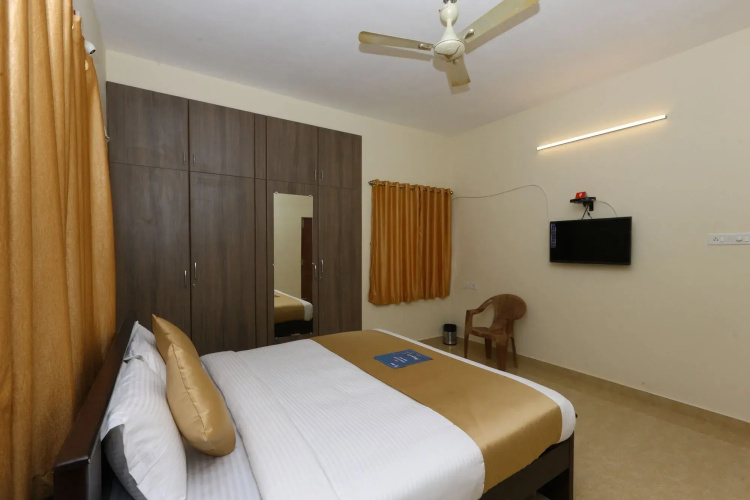 OYO 5287 Velachery