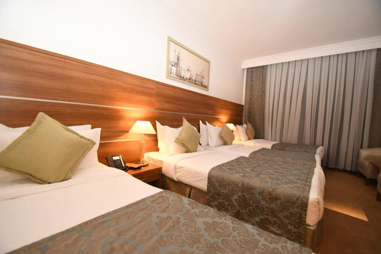 Emaar Al Mektan Hotel