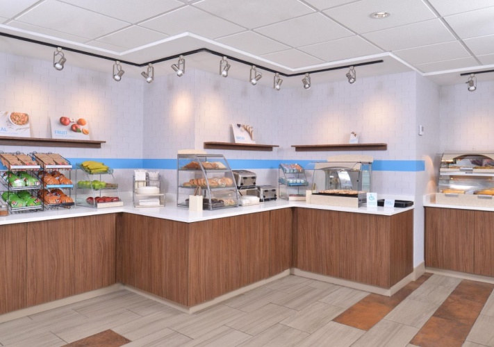 Holiday Inn Express & Suites Buffalo Downtown - Medical CTR photo 28