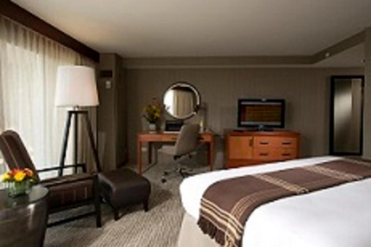 Eaglewood Resort and Spa
