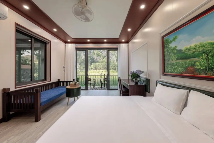 Deluxe Double room with balcony