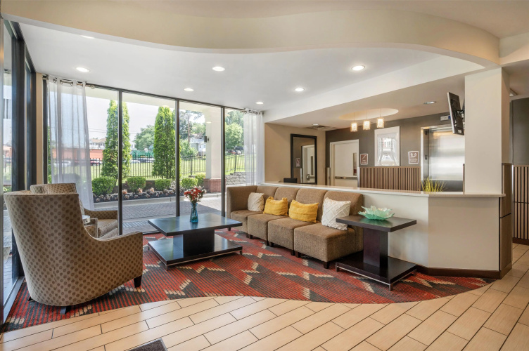 Best Western Plus College Park Hotel photo 9