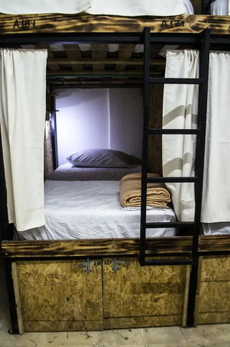 Hostal La Cueva - Hostel